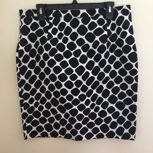 Michael Michael Kors Black and White Bold Graphic Skirt Size L